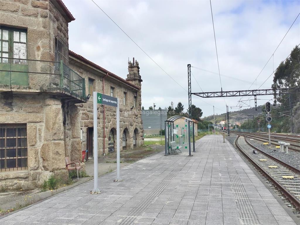 imagen principal Apeadero - Estación de Tren de Uxes (Renfe - Adif)