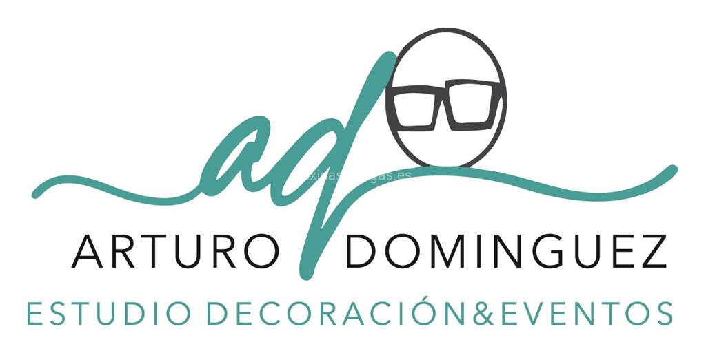 logotipo Arturo Domínguez