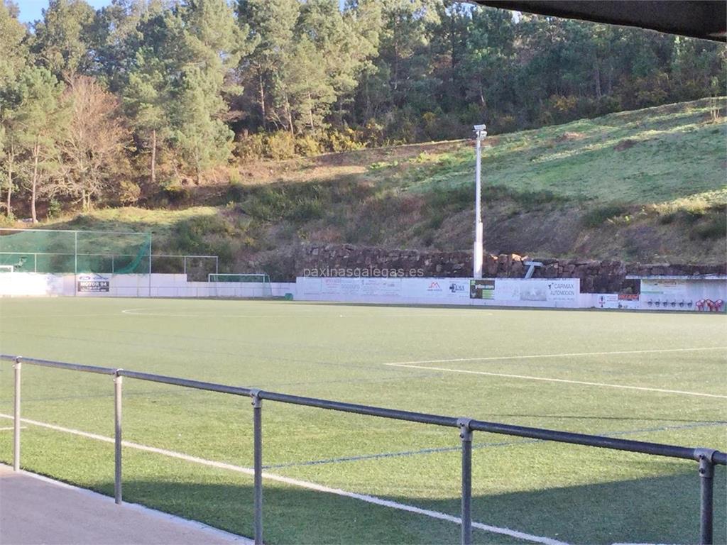 imagen principal Campo de Fútbol José Luis Vara Olveira - Esteiro