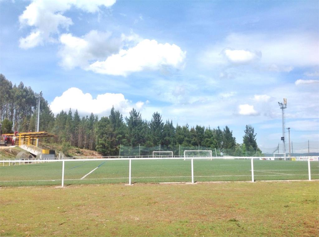 imagen principal Campo de Fútbol Municipal de Santaia - Gorgullos