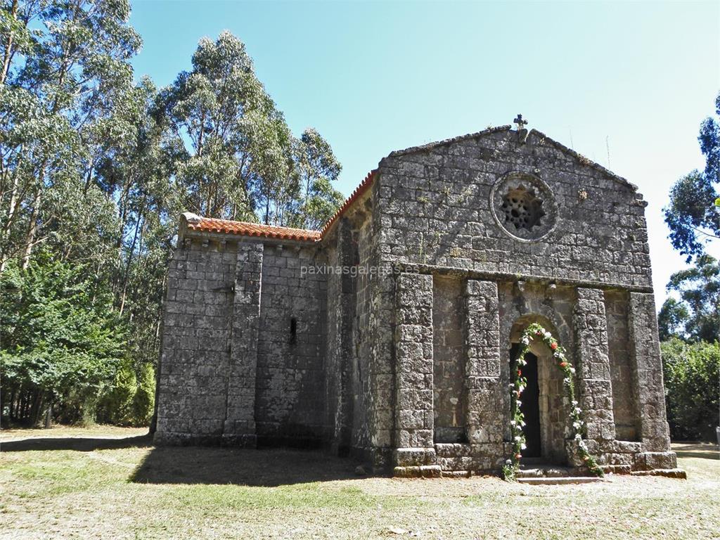 imagen principal Iglesia de San Miguel de Breamo 