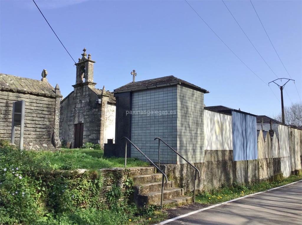 imagen principal Iglesia y Cementerio de Santa Eulalia de Lousada