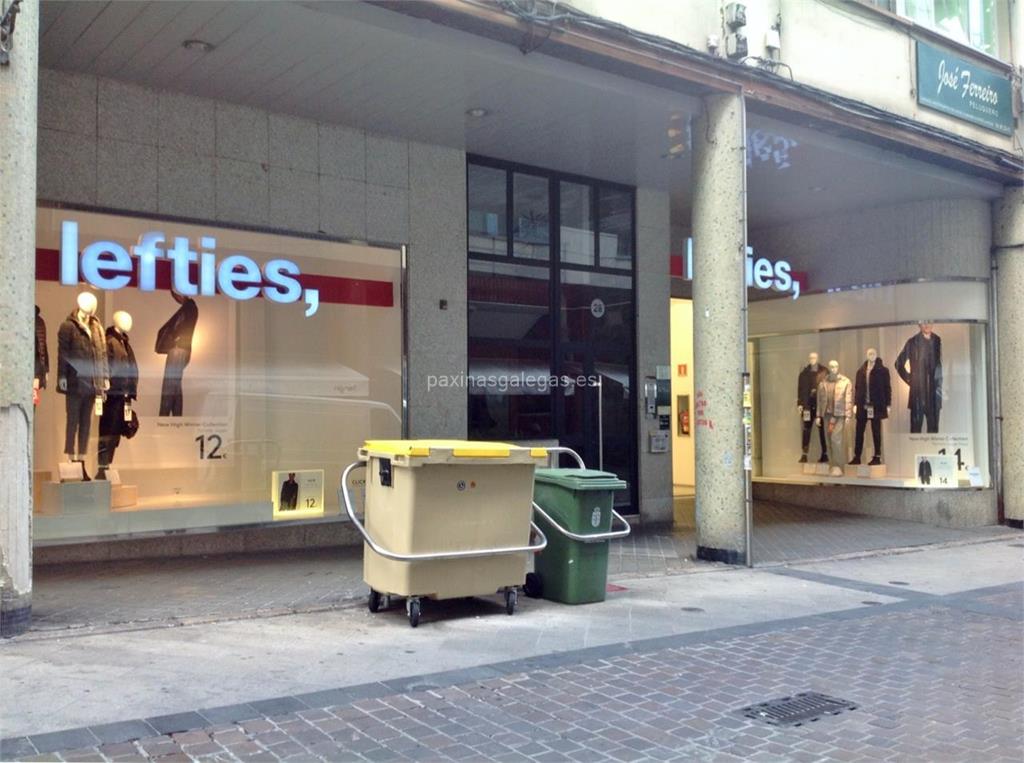 Lefties - A Coruña (Torreiro, 28)