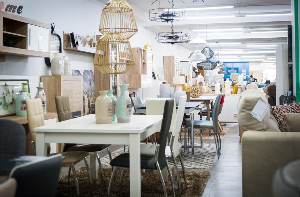 Muebles Room Pontevedra (Lugar Barragans, 32 (Ctra. Vilagarcía