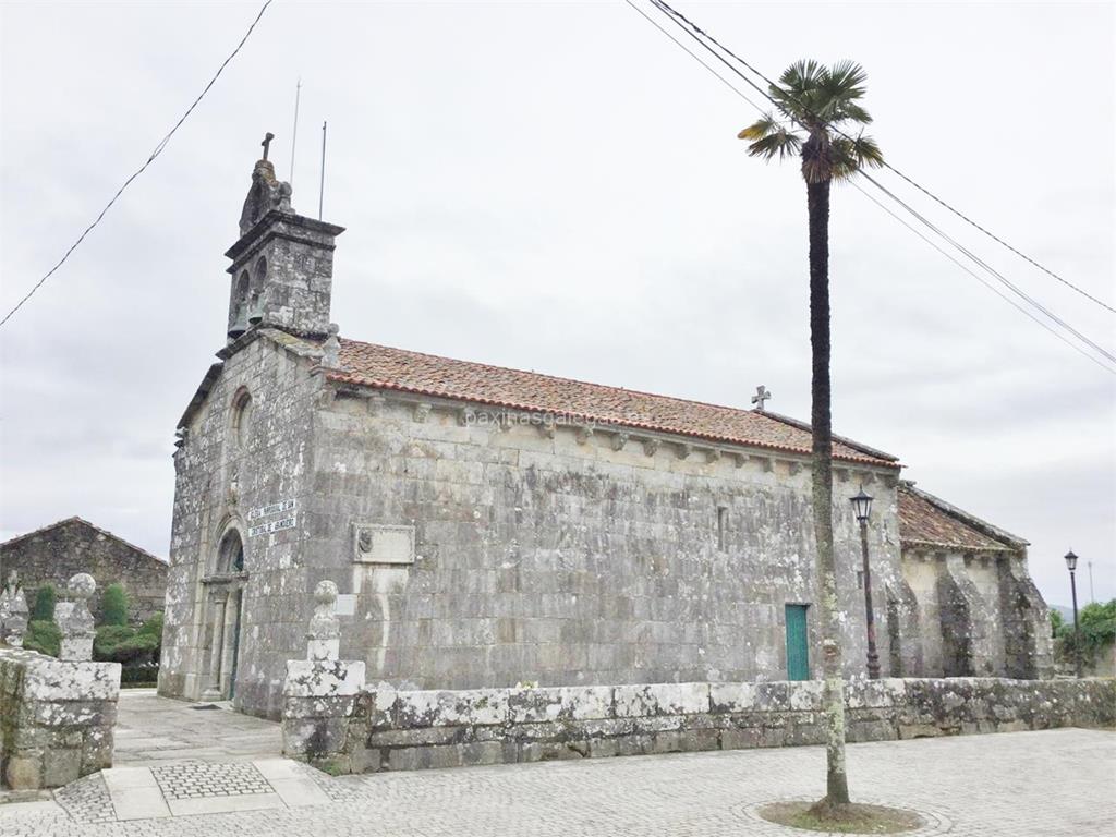 imagen principal Parroquia y Cementerio de San Cristóbal de Abanqueiro