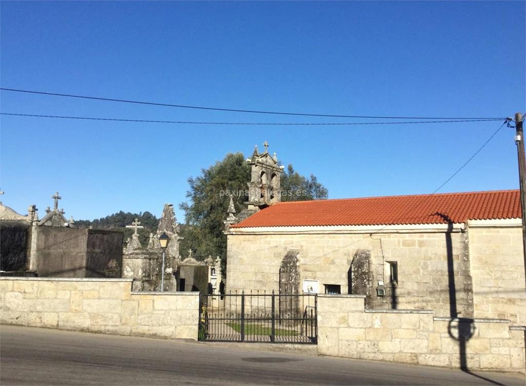 imagen principal Parroquia y Cementerio de San Martiño de Nespereira