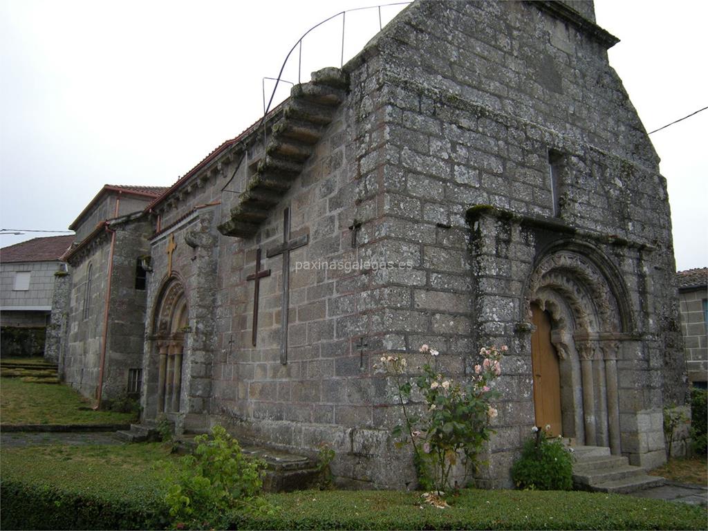 imagen principal Parroquia y Cementerio de San Martiño de Nogueira
