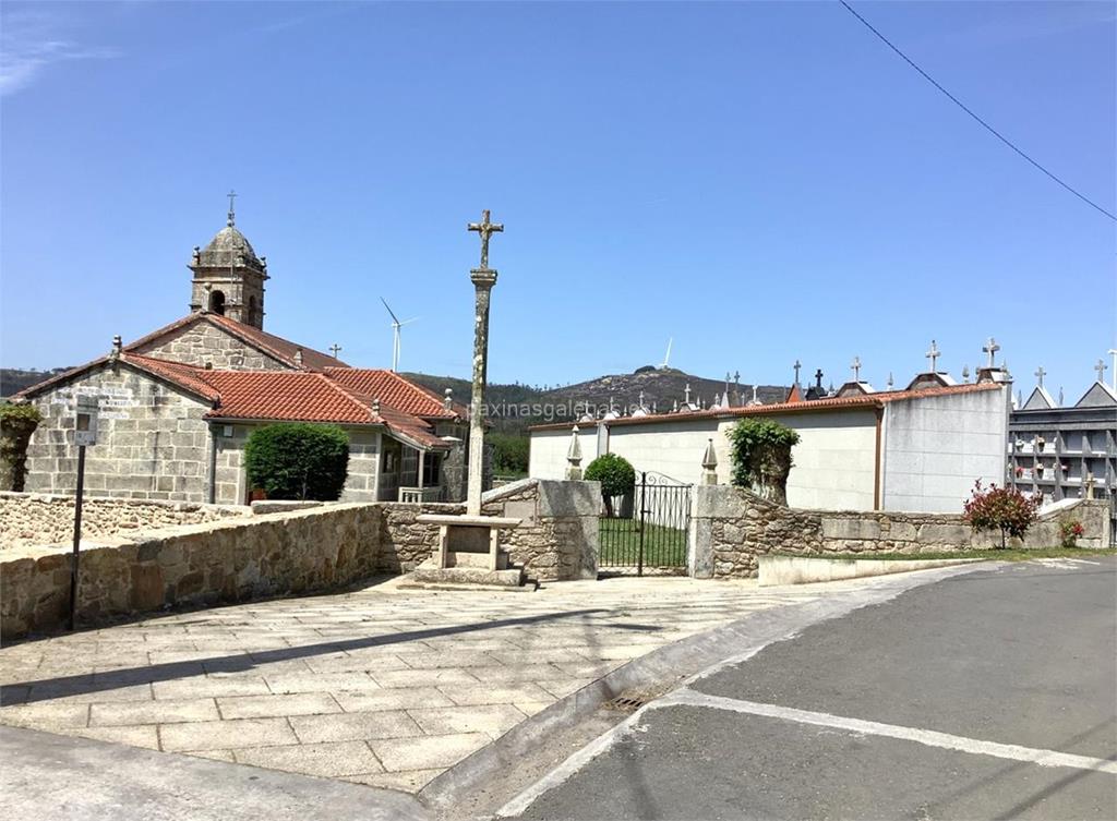 imagen principal Parroquia y Cementerio de San Sebastián de Serramo
