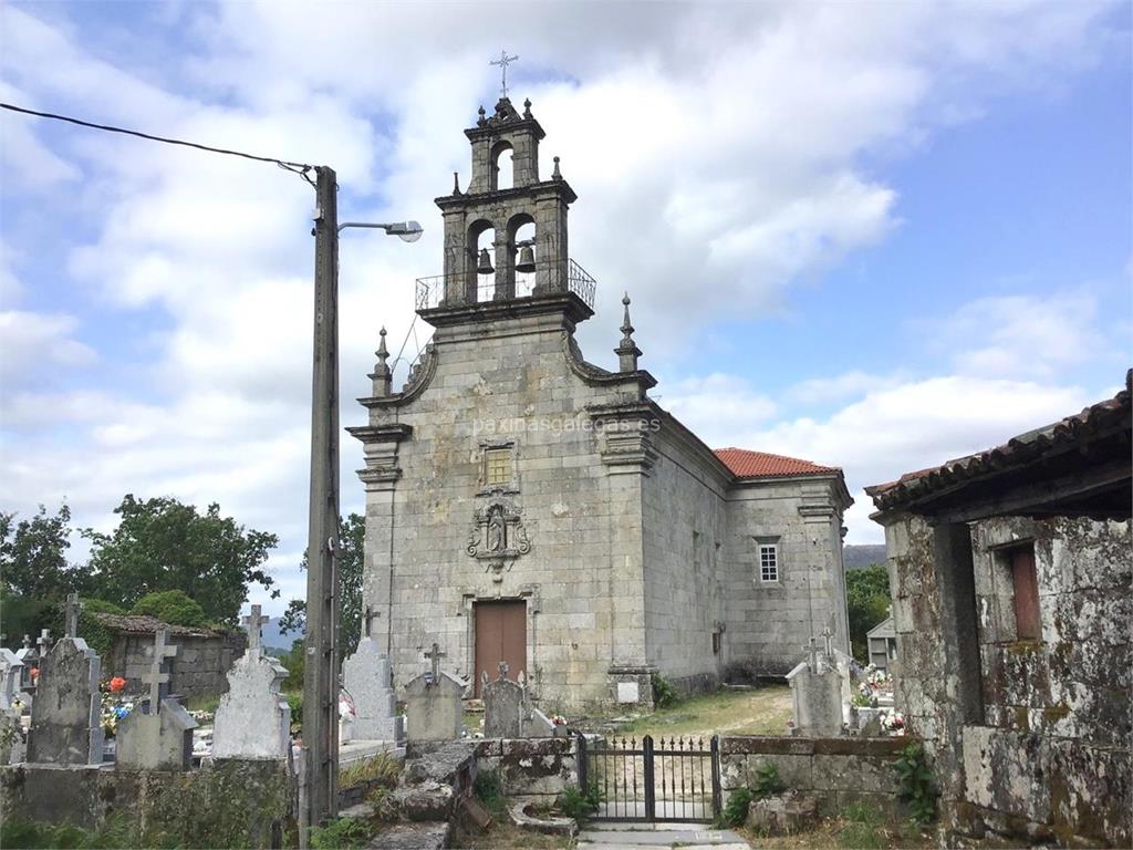 imagen principal Parroquia y Cementerio de Santa María do Val de Riocaldo