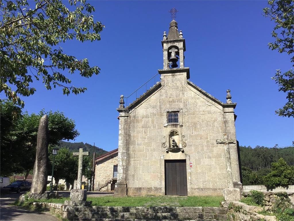 imagen principal Parroquia y Cementerio de Santiago de Malvas