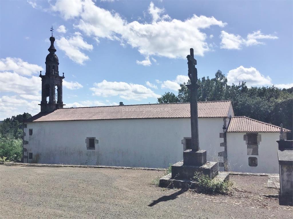 imagen principal Parroquia y Cementerio de Santiago de Prevediños