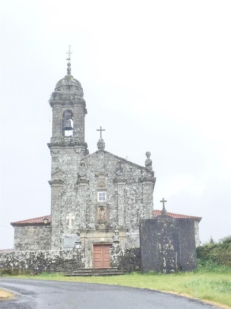 imagen principal Parroquia y Cementerio de Santo André de Trobe