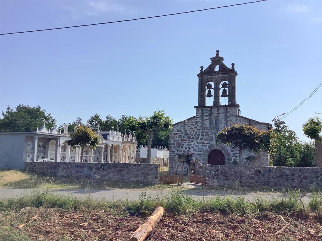 imagen principal Parroquia y Cementerio San Ramón do Chao do Fabeiro
