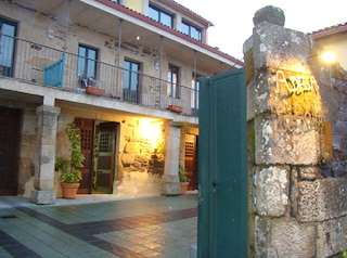 Fechas, información, programa, cartel, imágenes, mapa y ubicación de Adega Pousadoiro  en  Castrelo de Miño