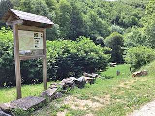 Fechas, información, programa, cartel, imágenes, mapa y ubicación de Área de Descanso de Triacastela