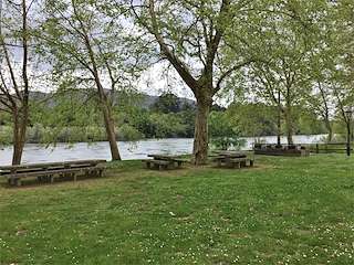 Fechas, información, programa, cartel, imágenes, mapa y ubicación de Área Recreativa de Caldelas de Tui