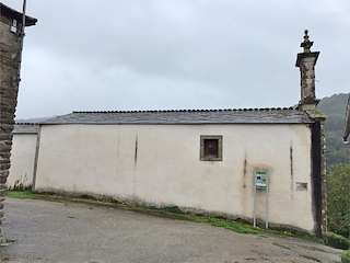 Fechas, información, programa, cartel, imágenes, mapa y ubicación de Capilla de Loio  en  Paradela