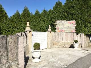 Fechas, información, programa, cartel, imágenes, mapa y ubicación de Casa das Camelias  en  Ponteareas