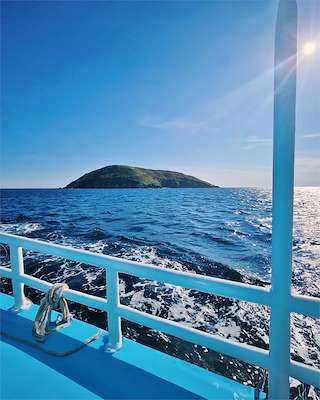 Fechas, información, programa, cartel, imágenes, mapa y ubicación de Chárter Náutico O Que Faltaba  en  Cangas