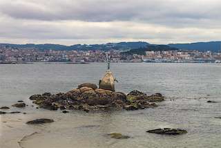 Fechas, información, programa, cartel, imágenes, mapa y ubicación de Escultura O Galeón  en  Cangas