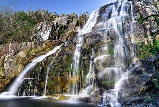 Fechas, información, programa, cartel, imágenes, mapa y ubicación de Fervenza de Casariños  en  Fornelos de Montes