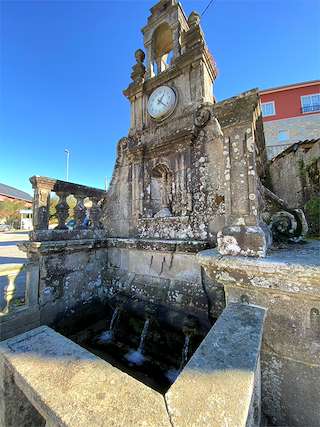 Fechas, información, programa, cartel, imágenes, mapa y ubicación de Fuente de Castroagudín  en  Vilagarcía de Arousa