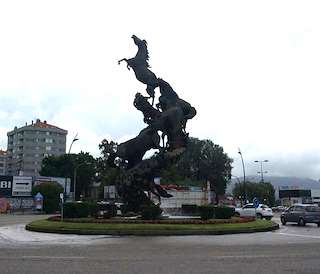 Fechas, información, programa, cartel, imágenes, mapa y ubicación de Grupo Escultórico "Os Cabalos" (2023)  en  Vigo