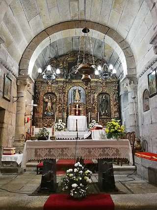 Fechas, información, programa, cartel, imágenes, mapa y ubicación de Iglesia de Santa María de Caamaño  en  O Porto do Son