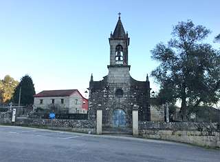 Fechas, información, programa, cartel, imágenes, mapa y ubicación de Iglesia de Santos Xusto e Pastor de Entenza  en  Salceda de Caselas