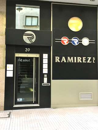 Fechas, información, programa, cartel, imágenes, mapa y ubicación de Latitud 42 N  en  Pontevedra