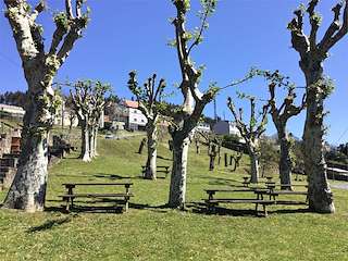 Fechas, información, programa, cartel, imágenes, mapa y ubicación de Merendero de Albarón  en  Neda