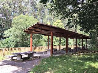 Fechas, información, programa, cartel, imágenes, mapa y ubicación de Merendero de Ois  en  Coirós