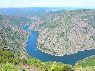 Fechas, información, programa, cartel, imágenes, mapa y ubicación de Mirador de Cabezoás  en  Parada de Sil