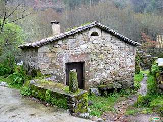 Fechas, información, programa, cartel, imágenes, mapa y ubicación de Molinos de Segade  en  Caldas de Reis