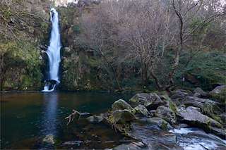 Fechas, información, programa, cartel, imágenes, mapa y ubicación de O Pozo da Ferida (2022)  en  Xove