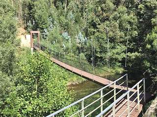 Fechas, información, programa, cartel, imágenes, mapa y ubicación de Pasarela Colgante de Acevedo (2023)  en  Oia