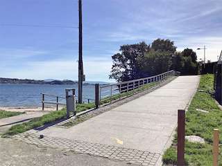 Fechas, información, programa, cartel, imágenes, mapa y ubicación de Paseo Marítimo de Escarabote  en  Boiro