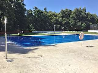 Fechas, información, programa, cartel, imágenes, mapa y ubicación de Piscina Municipal  en  Celanova