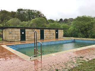 Fechas, información, programa, cartel, imágenes, mapa y ubicación de Piscina Municipal de Nespereira  en  Pazos de Borbén
