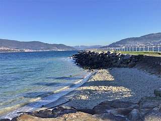 Fechas, información, programa, cartel, imágenes, mapa y ubicación de Playa A Punta  en  Vigo