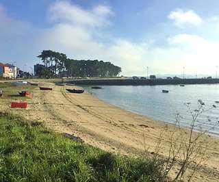 Fechas, información, programa, cartel, imágenes, mapa y ubicación de Playa A Sapeira  en  A Illa de Arousa