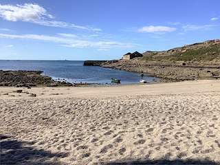 Fechas, información, programa, cartel, imágenes, mapa y ubicación de Playa Caneliñas  en  Cee