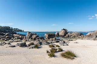 Fechas, información, programa, cartel, imágenes, mapa y ubicación de Playa Cornide  en  Bueu