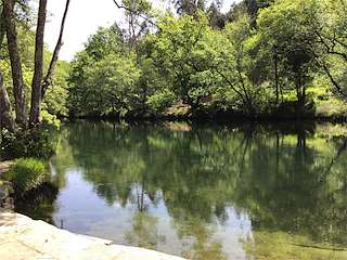 Fechas, información, programa, cartel, imágenes, mapa y ubicación de Playa Fluvial A Calzada  en  Ponte Caldelas