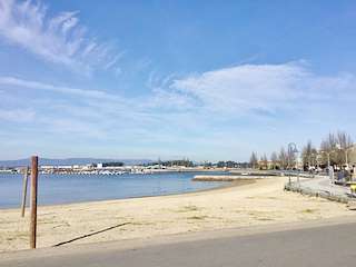 Fechas, información, programa, cartel, imágenes, mapa y ubicación de Playa Santo Tomé  en  Cambados