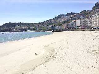 Fechas, información, programa, cartel, imágenes, mapa y ubicación de Playa Xiorto  en  Poio