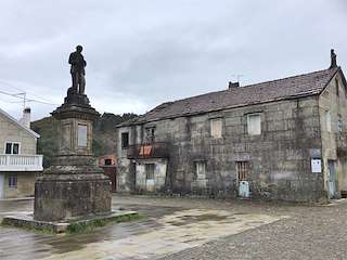 Fechas, información, programa, cartel, imágenes, mapa y ubicación de Praza do Conde Cabanelas  en  A Lama