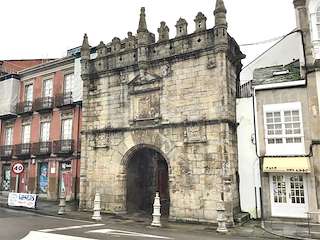 Fechas, información, programa, cartel, imágenes, mapa y ubicación de Puerta de Carlos V (2022)  en  Viveiro