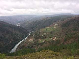 Fechas, información, programa, cartel, imágenes, mapa y ubicación de Ruta A Cruz - Pena Pombeira  en  Pantón