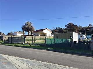 Fechas, información, programa, cartel, imágenes, mapa y ubicación de Surf School Luis Rodríguez  en  Ferrol